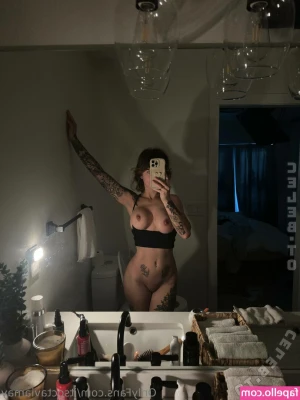 Octavia May [ octavia-may-76 ] - Do you prefer sweet and romantic  or hot and steamy