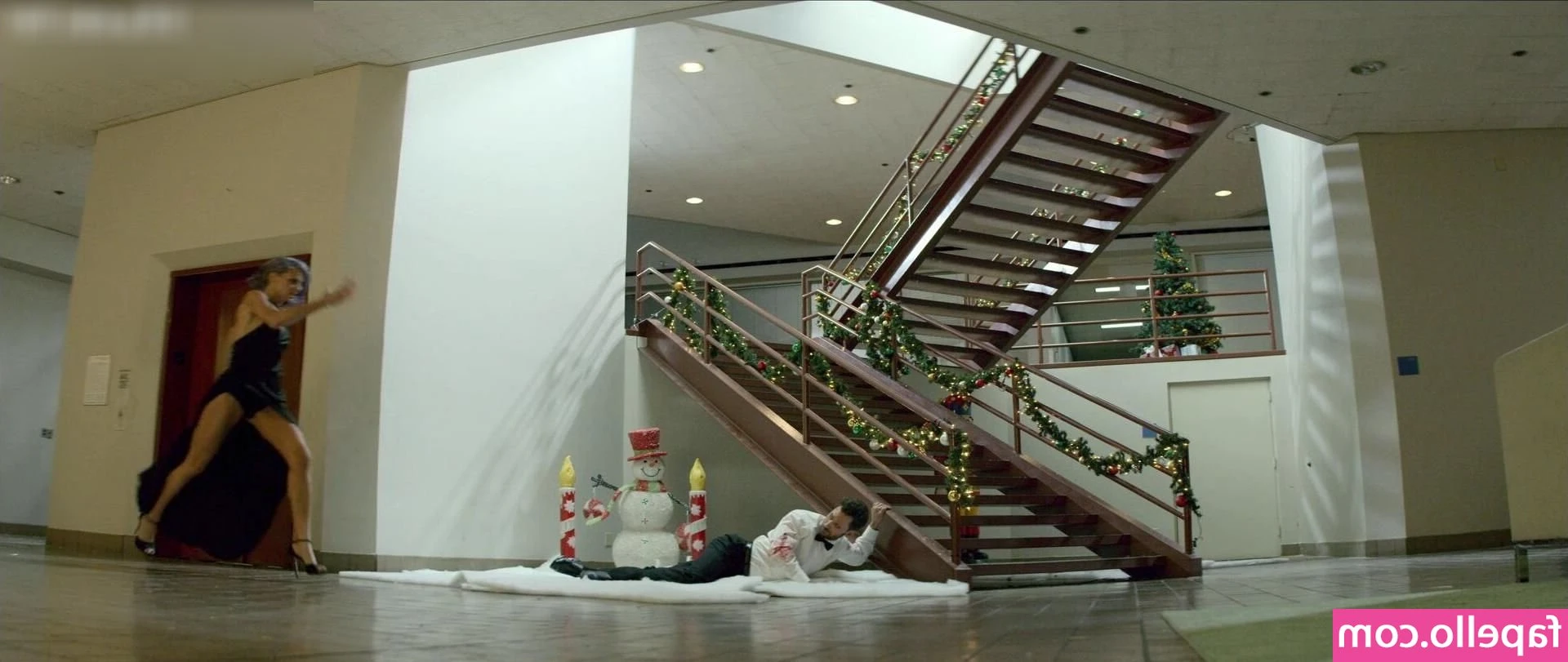 Eliza Coupe [ eliza-coupe ] - Hope you had a great Humpday  Now sit back relax and let me tease you