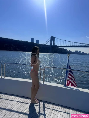 anamanguloo [ anamanguloo-1 ] - Ahh  feels good  Pedicure