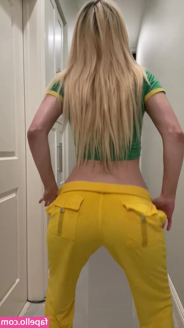 Sandra Georgia Popa [ sandra-georgia-popa ] - I m all tied up and ready for some fun