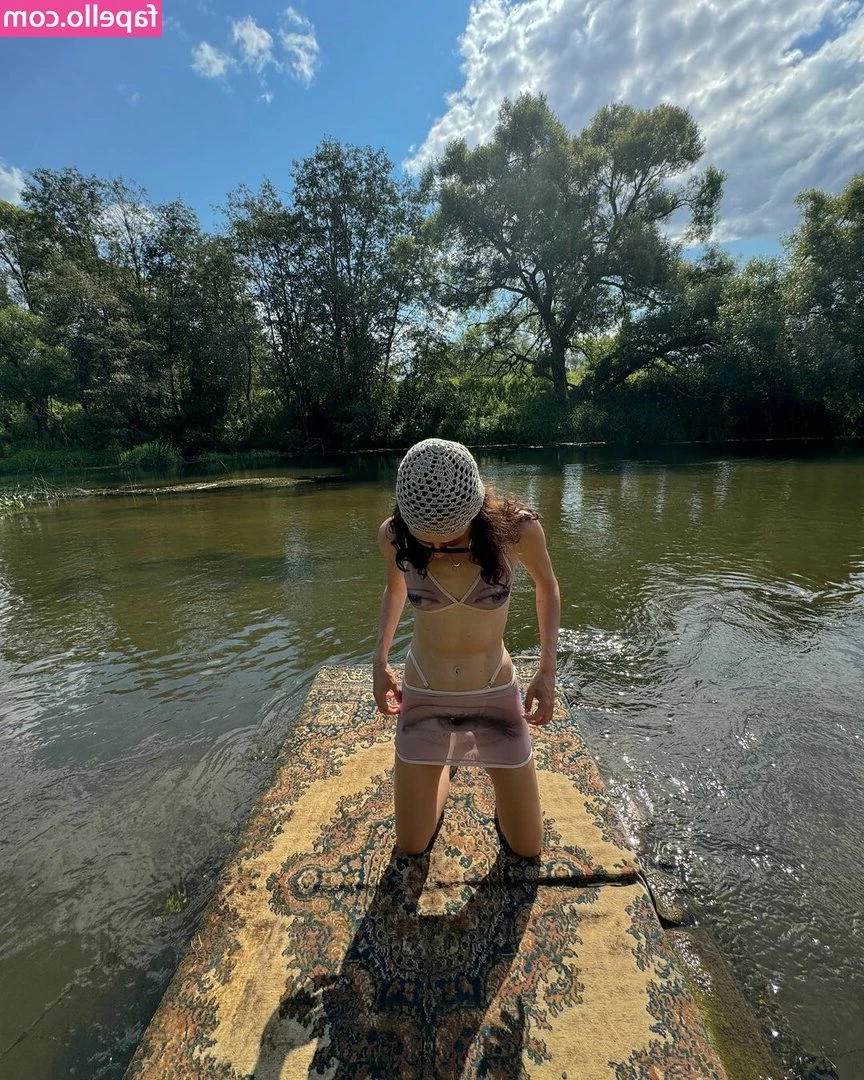 Polina Favorskaya [ polina-favorskaya ] - New Videos in your inbox