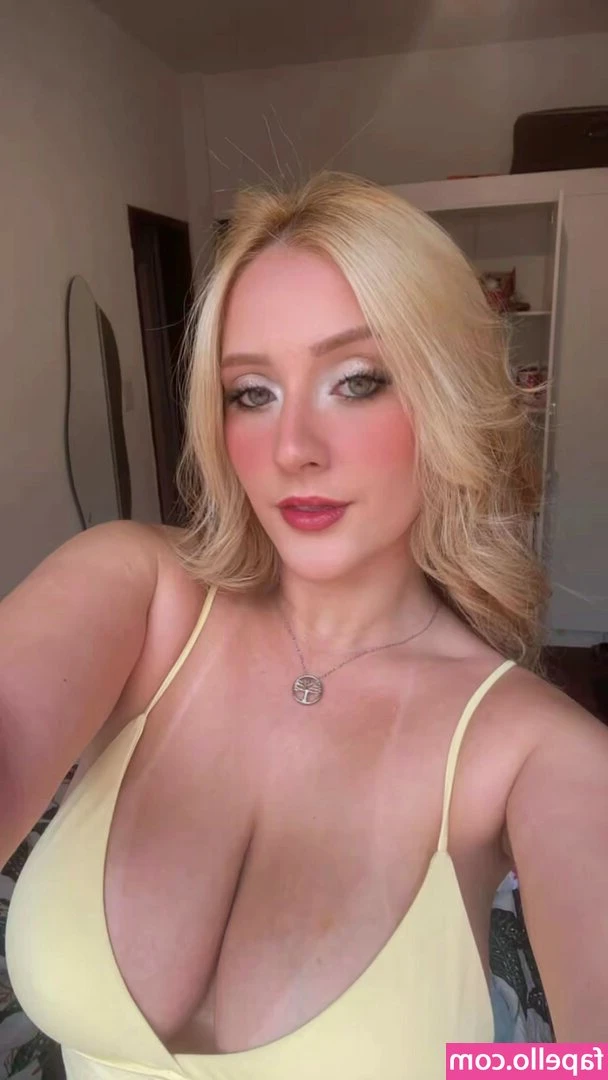 Ester Viana [ ester-viana ] - We will of course see Man next year in official photoshoot session