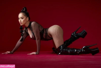 Carrie Colby [ carrie-colby ] - Today is the final day of packing. Tomorrow the moving company is