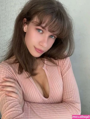 dariakovac - So horny this morning   Jerking off   Lots of cum for you    Muy