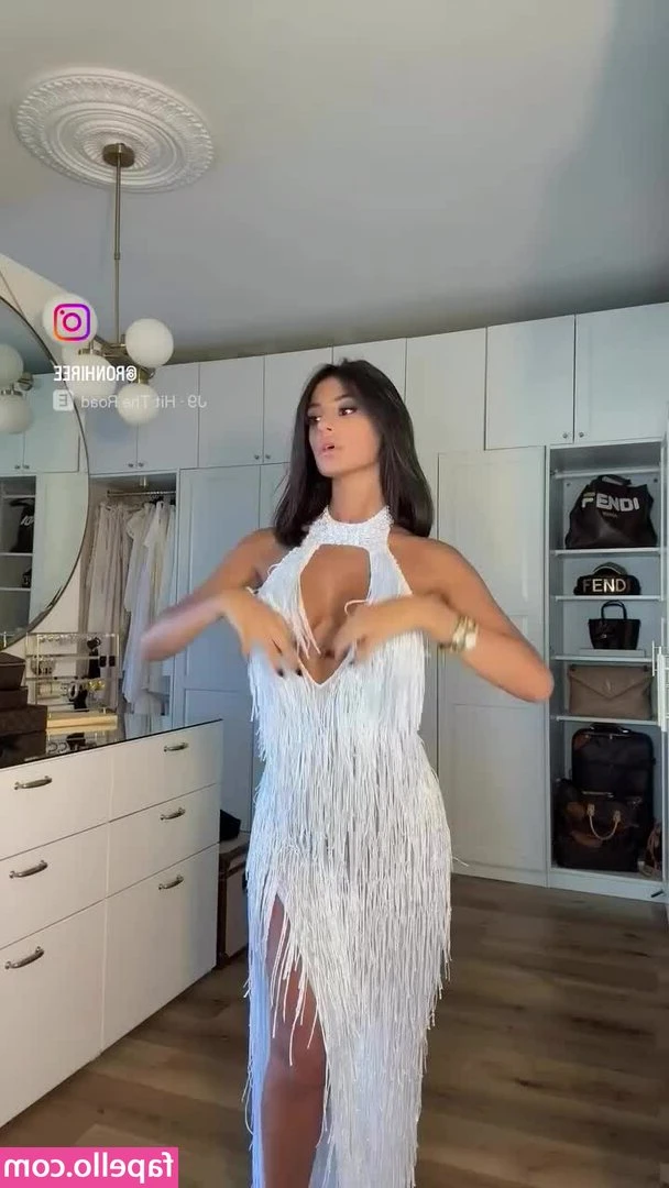 Ronhire - Need I say MORE    Cum see More