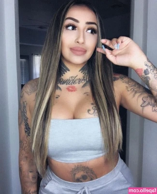 Nini Smalls [ nini-smalls ] - I love My led whips  Watch them shine on my latex and imagine them