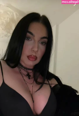 Maxximillionx - Does my body make you horny
