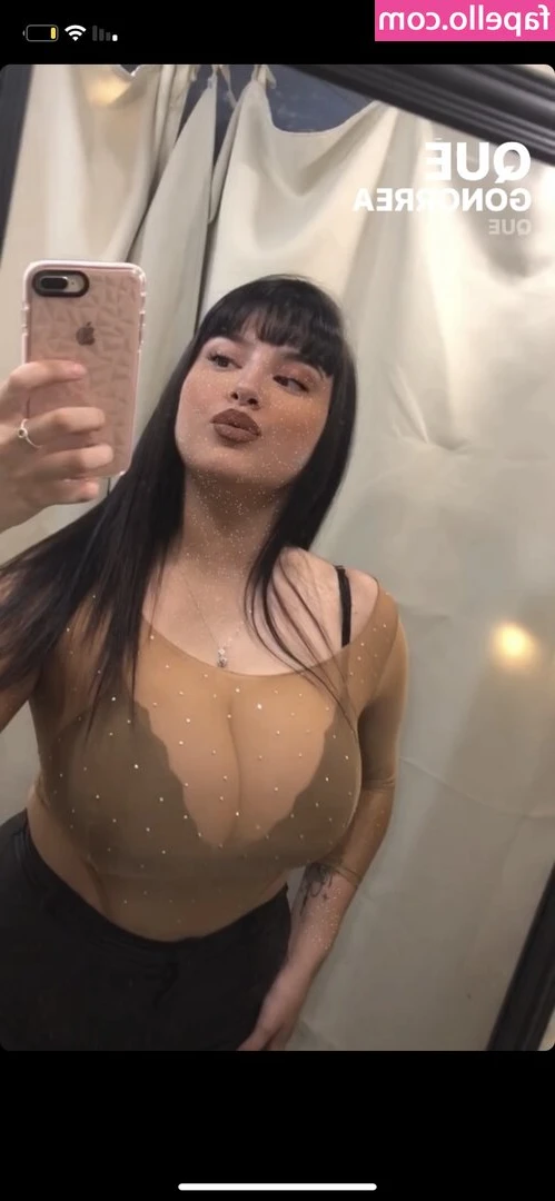 Valuubby - The sun is shine and I am on my pantyhose   Feeling sexy today