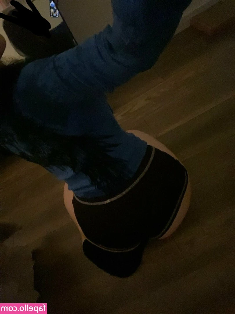 grimvce - Today I settled in on my stool  spread my legs  put in a butt plug 