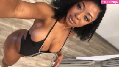 I Am Snow Black [ i-am-snow-black ] - Cb recording fuck machine close up