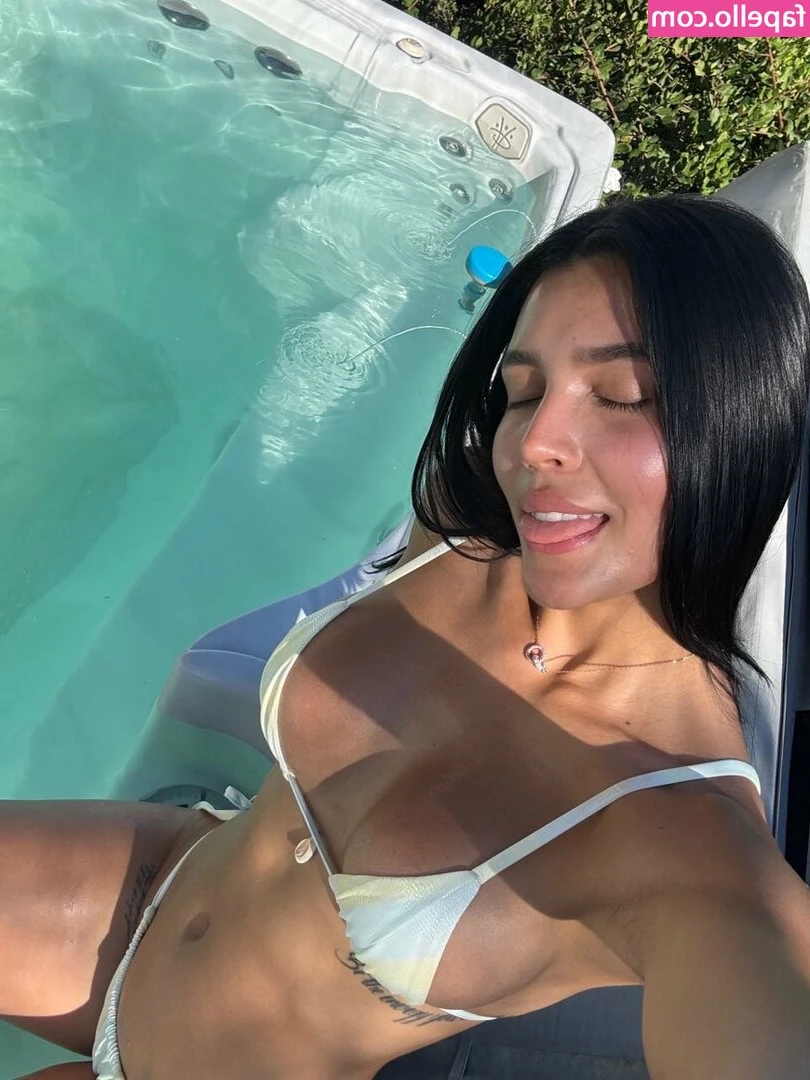 itssweethanna - Just peachy