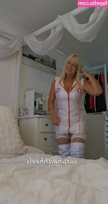 sarahwithheels - ✨Wagon Wednesday✨Just a lil mid week treat… and maybe a