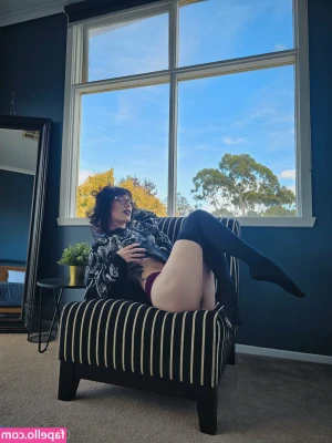 ocea_wave [ ocea-wave-12 ] - I love that the winter came  I enjoy cold snowy days  warm hugs  cozy