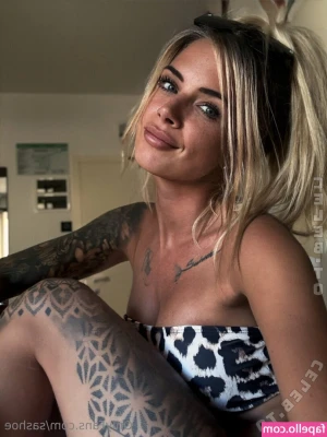 OfficialSashoe - Strappado with benefits  ( 🆓 4 ➡️ VIP ✨ ONLY)