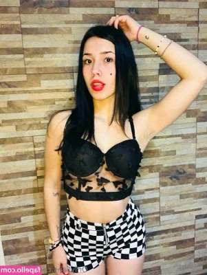 Trini Latina [ trini-latina ] - Pump me like I pump this iron🏋🏻‍♂️