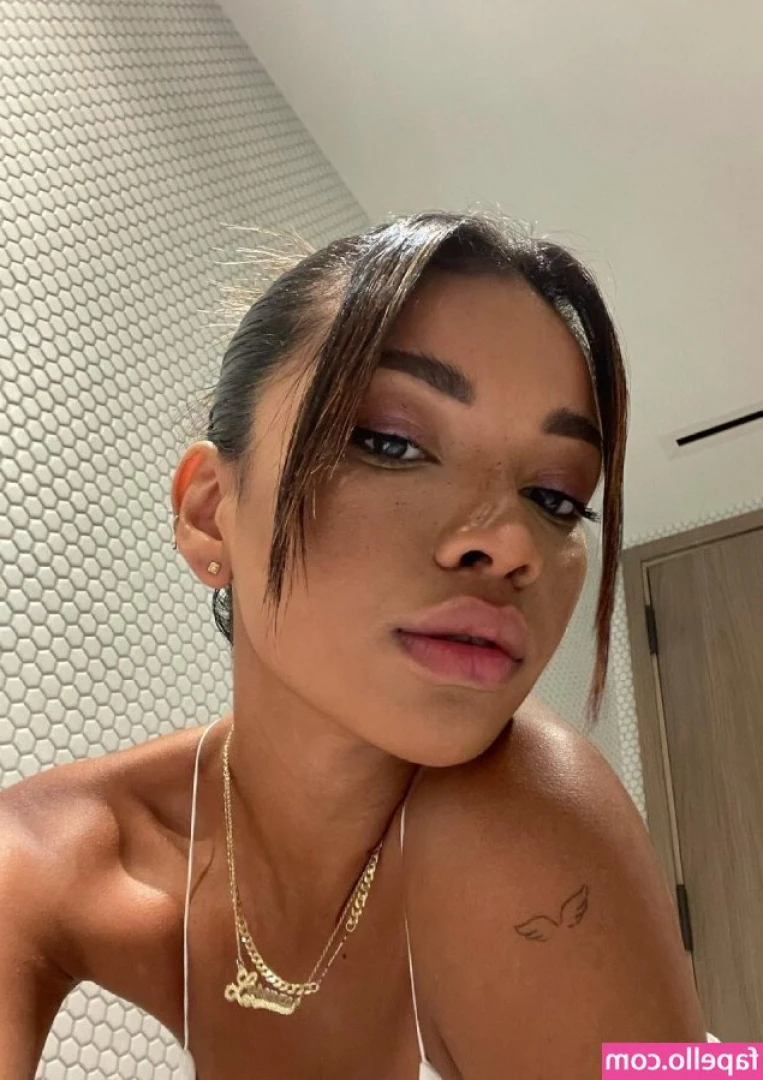 Nataly Lorenzo [ nataly-lorenzo ] - 𝙏𝙞𝙩𝙩𝙮 𝙏𝙝𝙪𝙧𝙨𝙙𝙖𝙮 𝙤𝙧