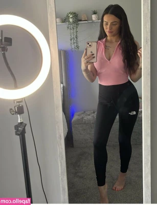 lilbadassxo - jade’s gone wild 🤪