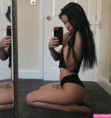 lilbadassxo - What s your sexual fantasy