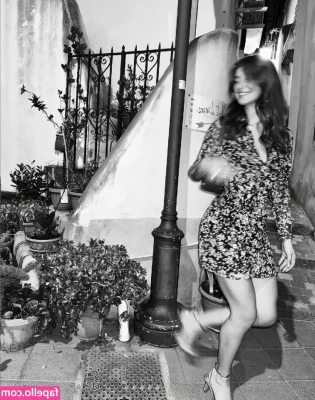 Laura Di Russo [ laura-di-russo ] - Ohhhh it s yummy baby