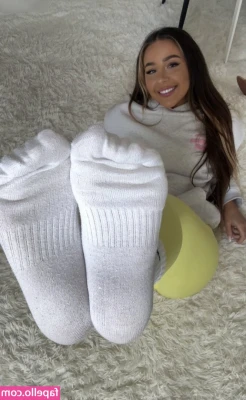 Taliafitt [ taliafitt-1 ] - Patiently waiting for Orange to get home from work so we can