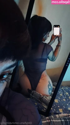 rubimamii - You put me under your tree Hope you all had a great christmas 