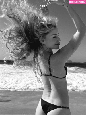 Rhaisa Batista [ rhaisa-batista ] - Good morning world   are yo ready for a new day