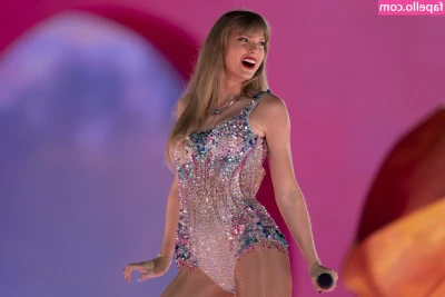 Taylor Swift AI [ taylor-swift-ai ] - Sometimes I get so bored and just NEED A COCK TO SUCK ON🍆👅 can