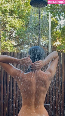 Caitibums - I like this dress 🥰