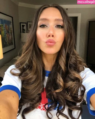 Patty Guggenheim [ patty-guggenheim ] - My love  you think this ass needs to be slapped