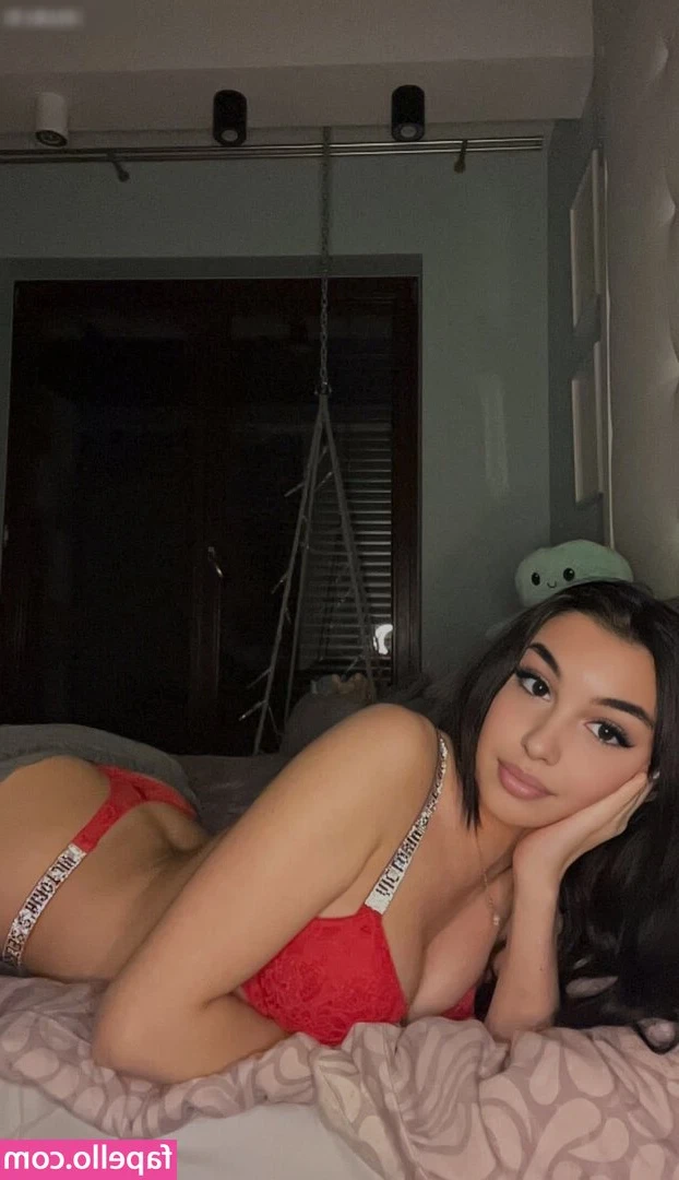 Lillyschmidt - Can I be your muse? 🥰