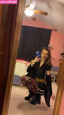 izassassin - Green with envy  no no  Green with luck  no no    Green with POWER   