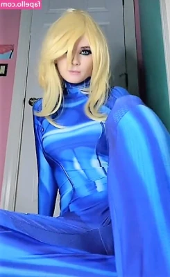 izassassin - Sun shining through the window and workout done, I had to get some