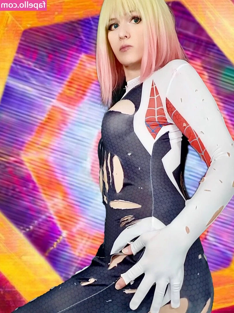 Mina Draculina [ mina-draculina ] - Feeling extra naughty in this lingerie