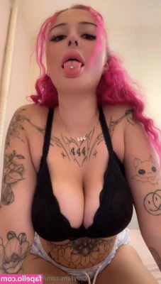 Valeria Maria [ valeria-maria ] - No esque tengamos poco tiempo  sino que perdemos mucho