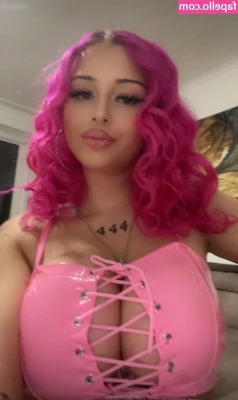 Valeria Maria [ valeria-maria ] - @slutwife1424 meats AZGIGOLO: Part TWO...Found this sexy Slut wife on