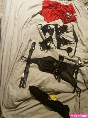 Taylor Domina [ taylor-domina ] - Come tell me all your nasty secrets 🔥