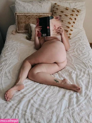 Eat My Peach [ eat-my-peach ] - Buenas madrugadas amor   Volví