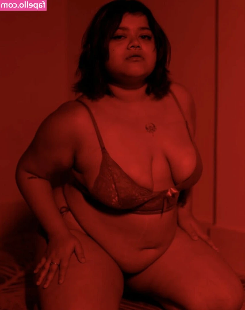 Ipsita Deuty [ ipsita-deuty ] - 𝐌𝐲 𝐡𝐨𝐭 𝐝𝐞𝐬𝐢𝐫𝐞𝐬 𝐚𝐫𝐞