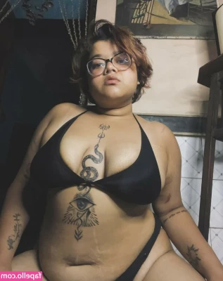 Ipsita Deuty [ ipsita-deuty ] - Wrinkly soles