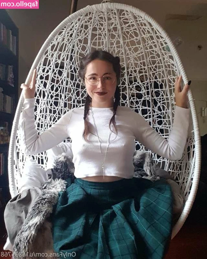 Sarah Lilly [ sarah-lilly ] - Just a taste of new content   More coming soon     Thanks for your