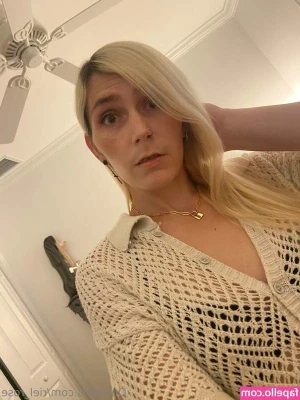 Taylor Rose [ taylor-rose ] - Who wants to see me play with my new toy