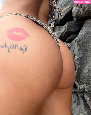 Geilenachbarin_21 [ geilenachbarin-21 ] - Had to woke up super fast cause I forgot I started bioinformatic