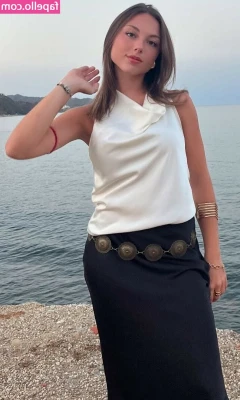 Elena Moya [ elena-moya ] - One of my all time favorite photo series 💙 Which photo do you like