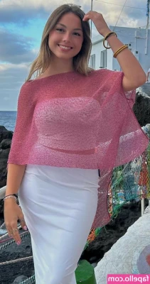 Elena Moya [ elena-moya ] - 𝕂𝕀ℕ𝕂𝕐 𝔾𝕆𝔻𝔻𝔼𝕊𝕊 𝕎𝔸ℕ𝕋𝕊