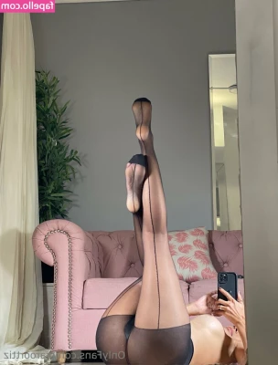 CaroOrttiz - delicious black dick