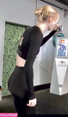 Merleperle - Worship my ass even more🥵😈