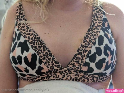 Nina NorthStar [ nina-northstar ] - Would you let a stripper deep throat you like this    shortiesworld