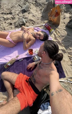 Chantal-Jale Kirman [ chantal-jale-kirman ] - Aquí esperando un amiguito y lista para la acción