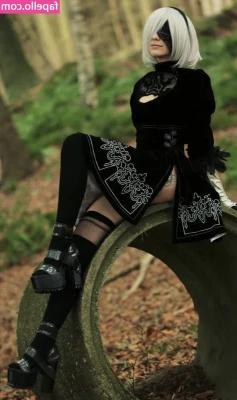 Kira Chanside [ kira-chanside ] - How do you like this outfit? I think this is so staring,