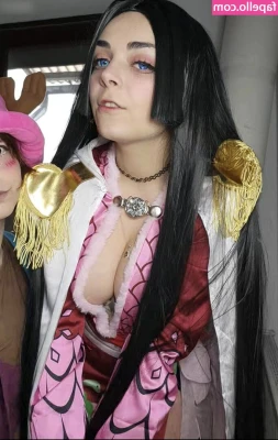 Kira Chanside [ kira-chanside ] - Maidicorn at your service again ! 🙏 How can I serve you today ?